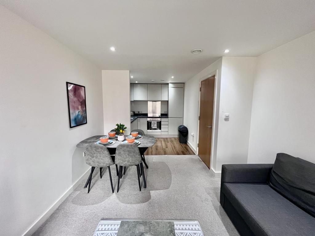 Chavasse Central Apartments By Bold Apartments Liverpool Bagian luar foto